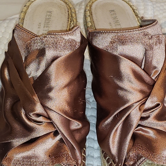 Wedges in Pink  "Odele "Platform Wedges - Picture 10 of 16